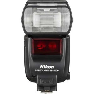 برسی فلاش رو دوربینی نیکون Nikon SB-5000 AF Speedlight