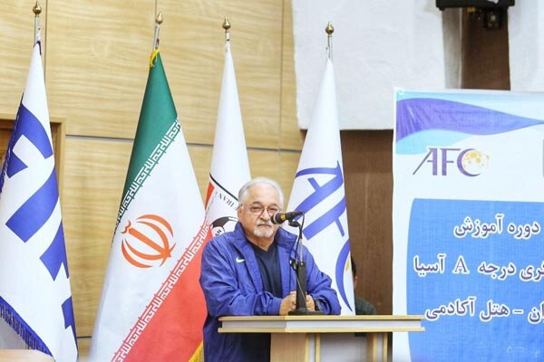 اقبالی: «تاج» عملکرد گذشته را جبران کند؛ ضرورت تغییر سرمربی تیم ملی