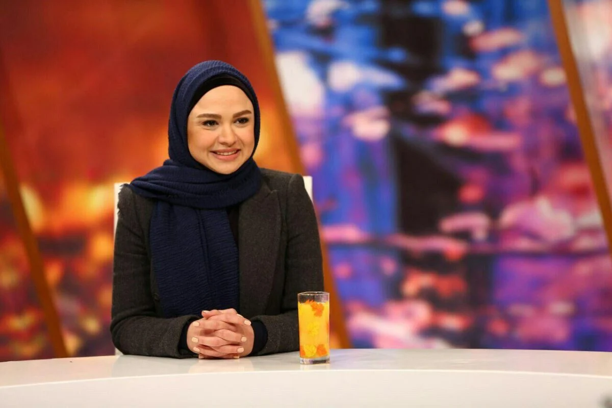نیوفر هوشمند
