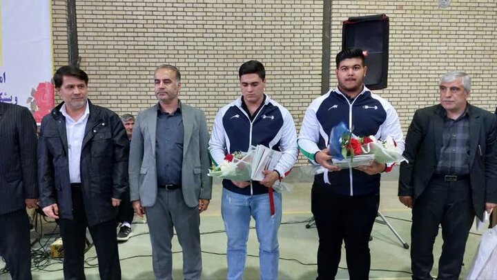 قهرمانان وزنه‌برداری جهان در مشگین‌شهر تجلیل شدند