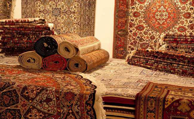 صادرات مشترک فرش دستباف کاشان و تبریز؛ پروژه ای برای تقویت جایگاه جهانی ایران