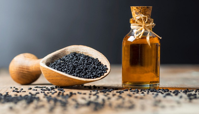 خواص مالیدن روغن سیاه دانه به شکم برای لاغری
